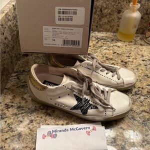 Golden Goose Women's White and Gold superstars Sneakers size 36 excellent